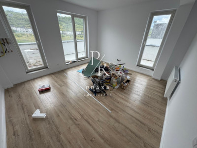Apartament 2 camere, 37,52 mp, terasa 22 mp, parcare, zona Terra!
