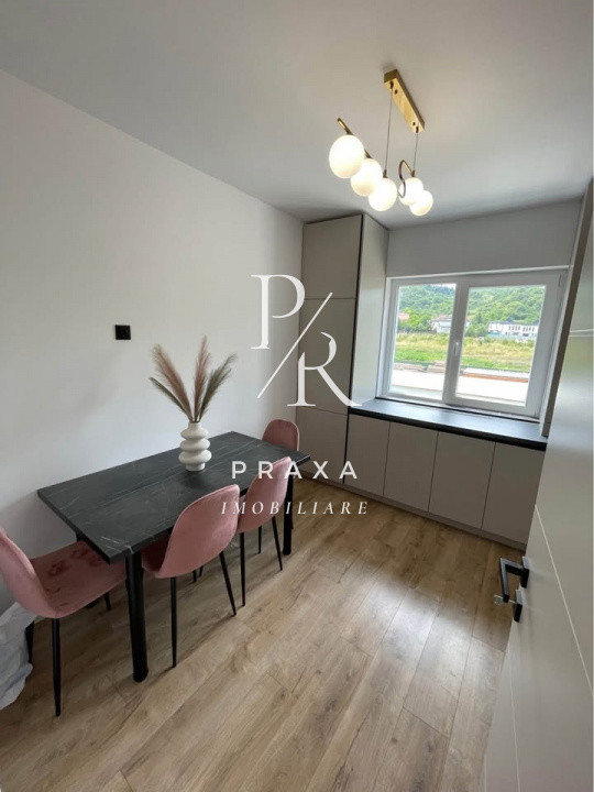 Apartament 2 camere decomandate, 43 mp, MODERN, garaj, zona Terra!