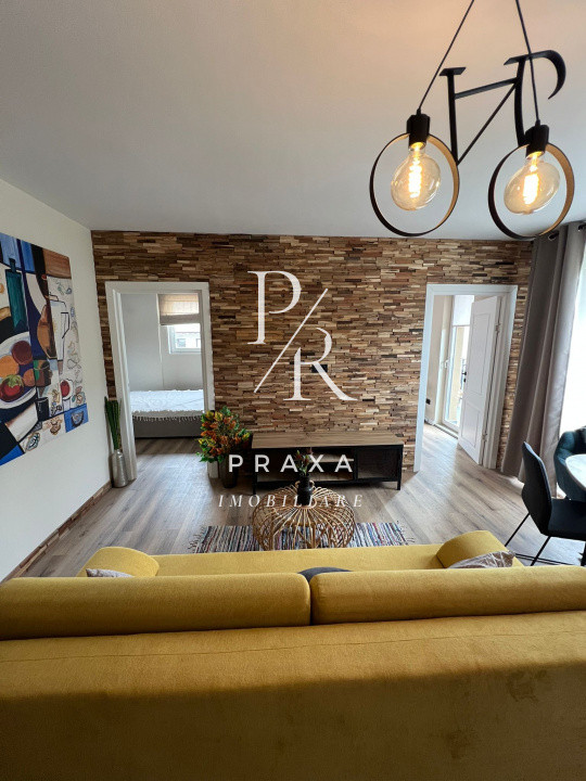 Apartament de vanzare 3 camere si parcare zona Panemar!