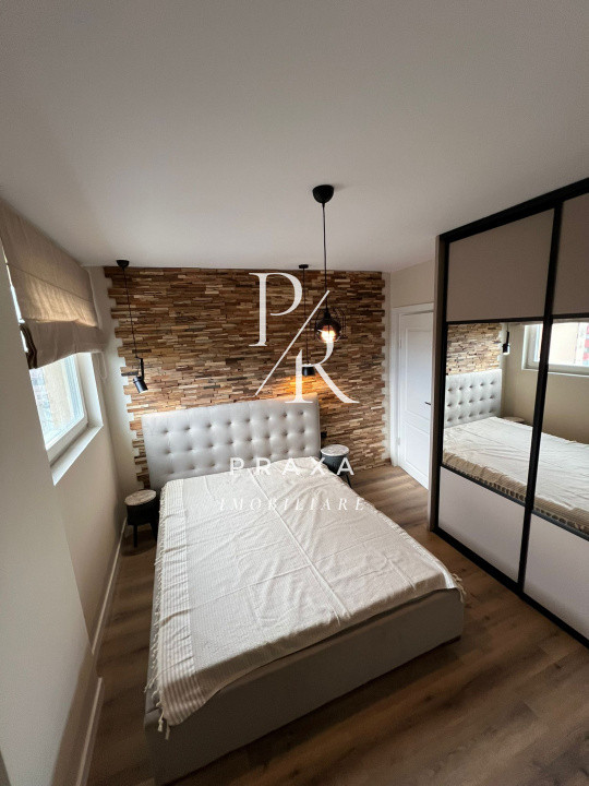 Apartament de vanzare 3 camere si parcare zona Panemar!