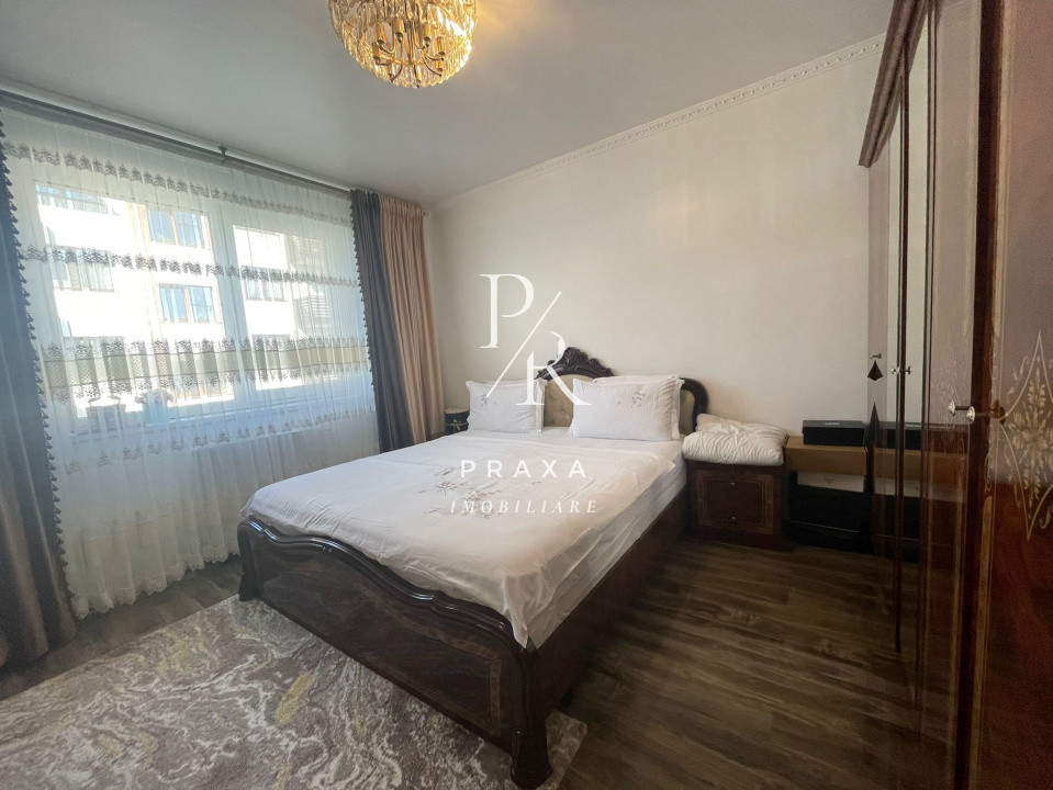 Apartament de vanzare 3 camere decomandate zona Eroilor!