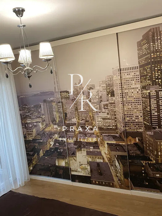 Apartament de inchiriat 3 camere zona Eroilor