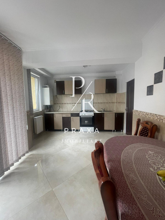 Apartament de vanzare 3 camere si parcare!