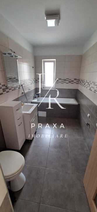 Apartament de inchiriat 3 camere, etaj intermediar, balcon, zona Eroilor