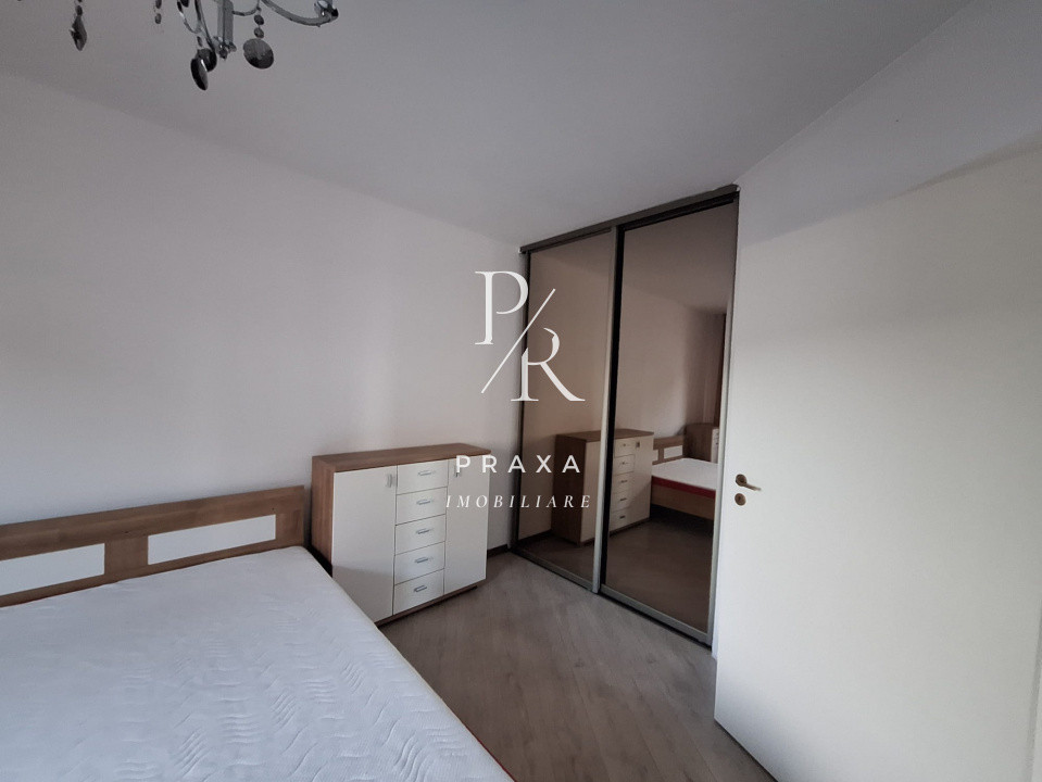 Apartament 3 camere, 53 mp, etaj intermediar, parcare, zona Terra!
