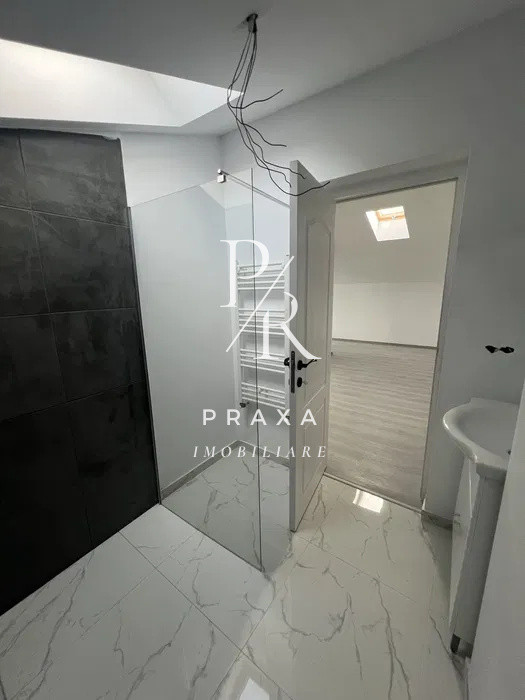 Apartament 2 camere 67 mp, finisat,balcon, parcare, zona aerisita
