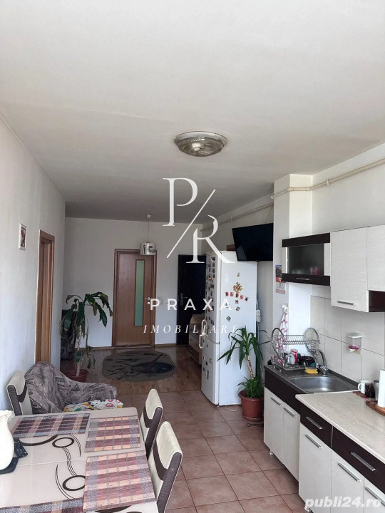 Apartamen 3 camere , 70 mp , mobilat +parcare , Porii Floresti!