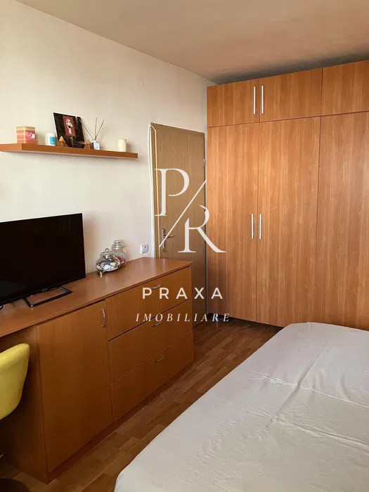 Apartament de vanzare 2 camere si gradina, zona centrala!