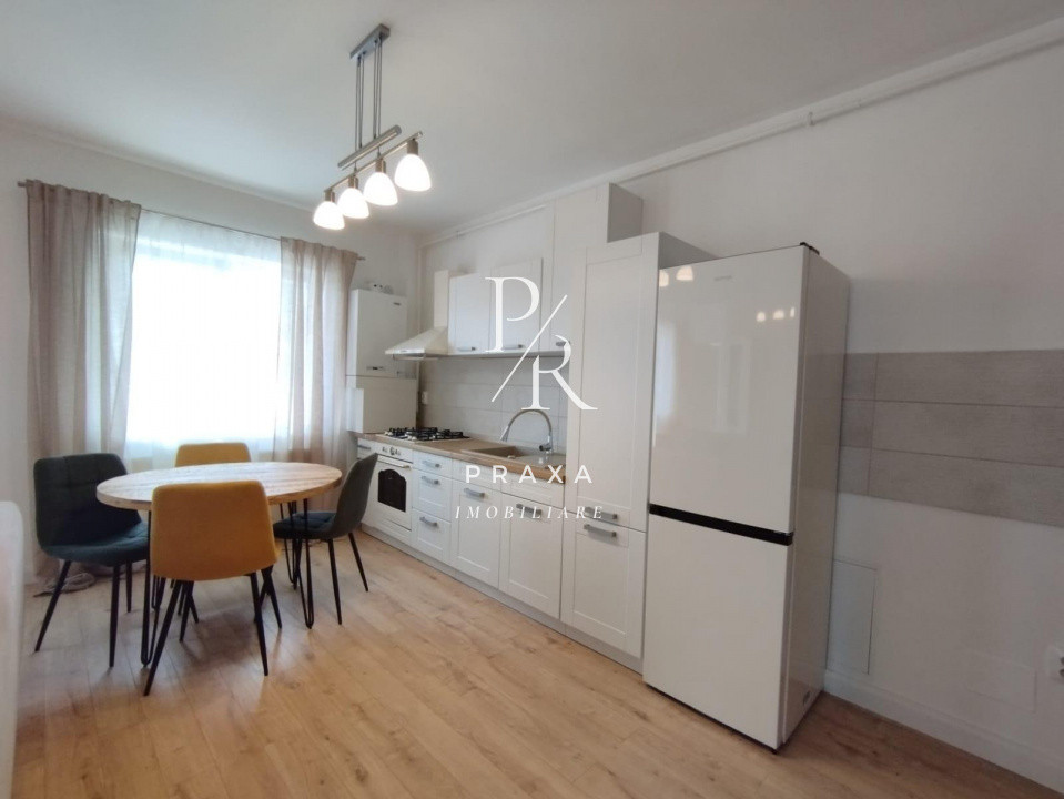 Apartament 3 camere de vanzare mobilat utilat lux!
