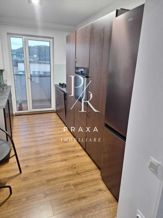 Apartament 2 camere , 57 mp , mobilat +parcare , Eroilor Floresti!