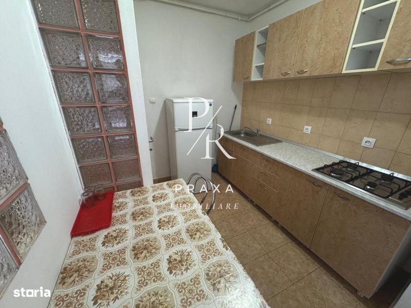Apartament 1 camera ,etaj 2, balcon, parcare, zona Avram Iancu, Floresti
