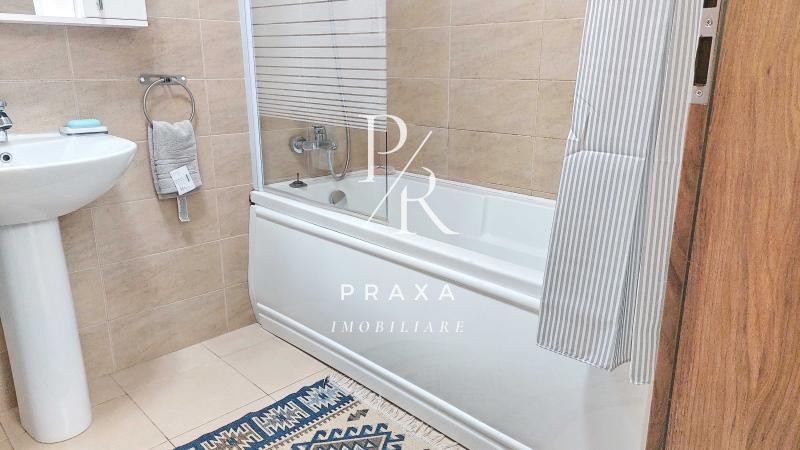 Apartamen 3 camere , 70 mp , mobilat +parcare ,Tineretului Floresti!