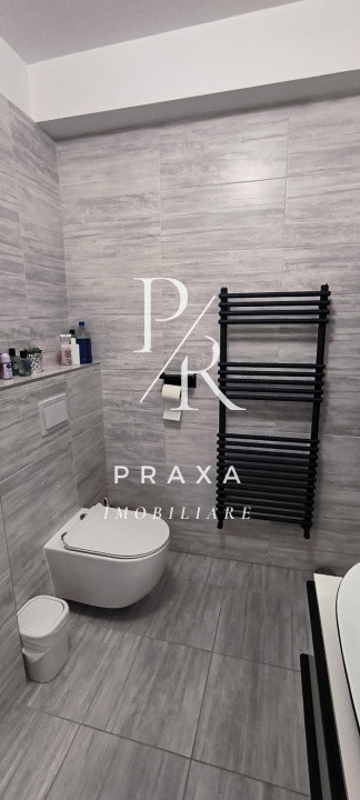 Penthouse 3 camere ,cu terasa de 88 mp! Zona Cetatii Floresti!