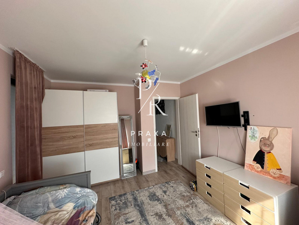 OPORTUNITATE! Ap. 3 camere 74 mp utili, terasa 35 mp, parcare, Str Sub Cetate