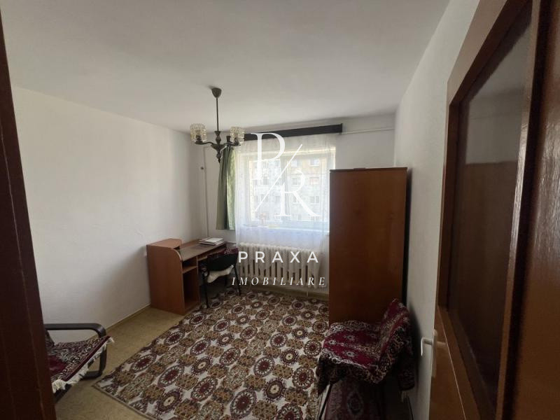 Apartament 2 camere , 40 mp , mobilat+balcon  , Mehedinti Manastur !