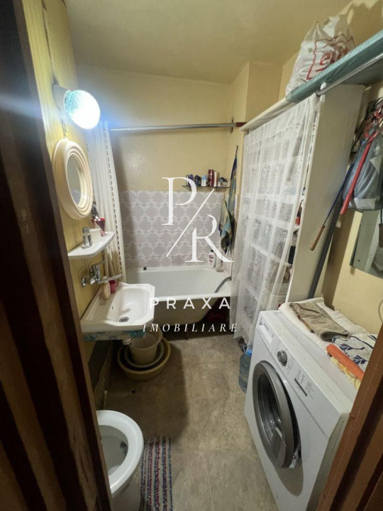 Apartament 2 camere , 40 mp , mobilat+balcon  , Mehedinti Manastur !