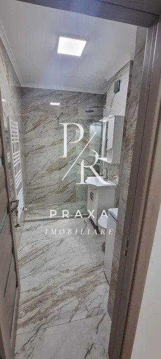 Apartament 2 camere, 53 mp, etaj intermediar, AC, parcare ,zona Avram Iancu!