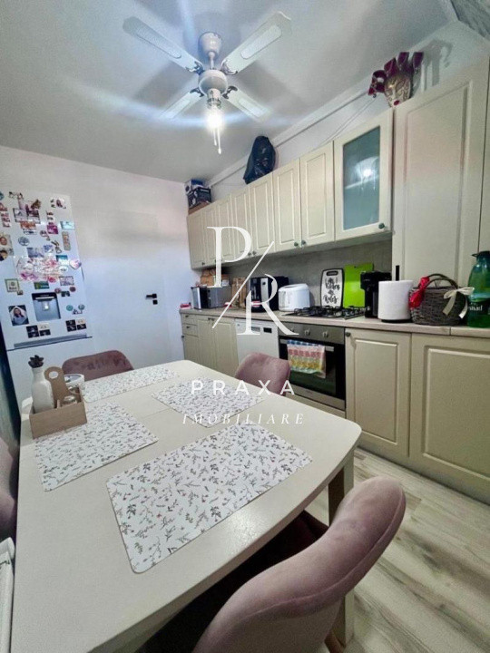 Apartamen 3 camere , 67 mp, decomandat , MODERN, parcare , Cetatii Floresti!