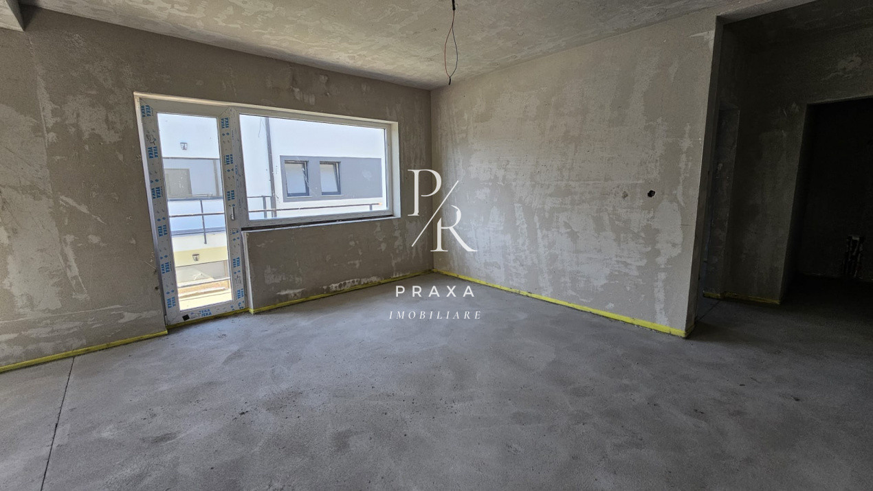 Apartament 100 mp ,gradina 32 mp ,semifinisat, parcare inclusa ,zona Marasti!
