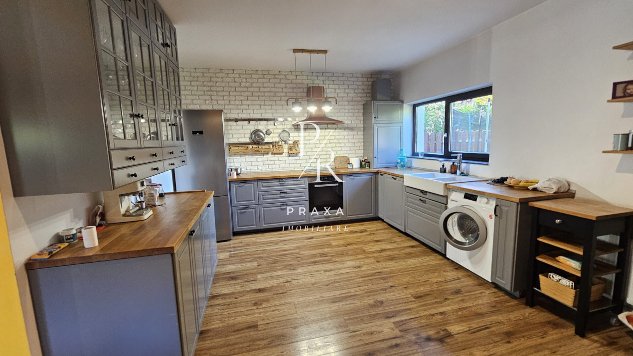Casa individuala de inchiriat ,4 camere ,120 mp+ 400 mp curte ,Floresti!