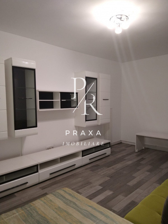 Apartament de inchiriat 3 camere decomandate, parcare, in Manastur
