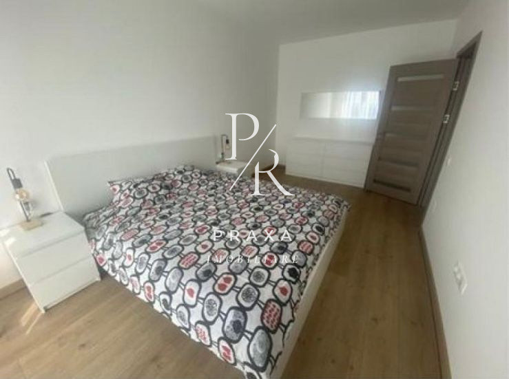 Apartament 2 camere , 54 mp , balcon +parcare , zona Bmw Floresti!
