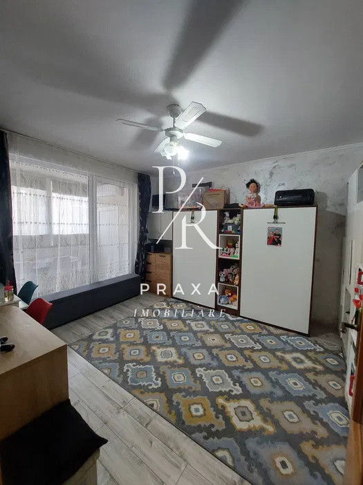 Apartament 2 camere, etaj 2, balcon, zona Eroilor
