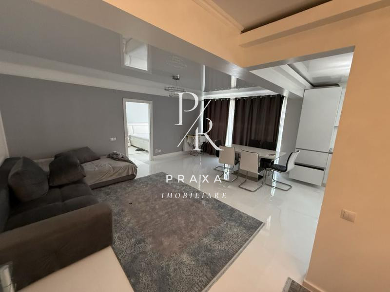 Apartament 3 camere , 75 mp , mobilat +parcare , zona Floresti!