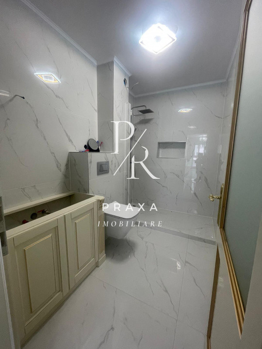 Apartament de vanzare 3 camere zona Cetatii, parcare inclusa in pret!