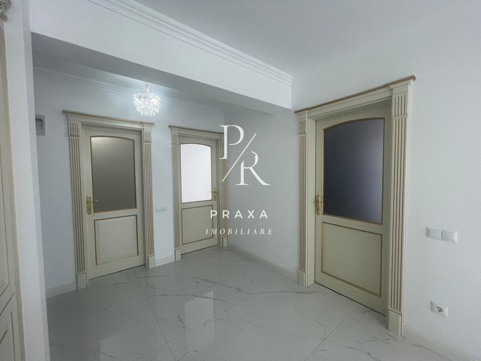 Apartament de vanzare 3 camere zona Cetatii, parcare inclusa in pret!