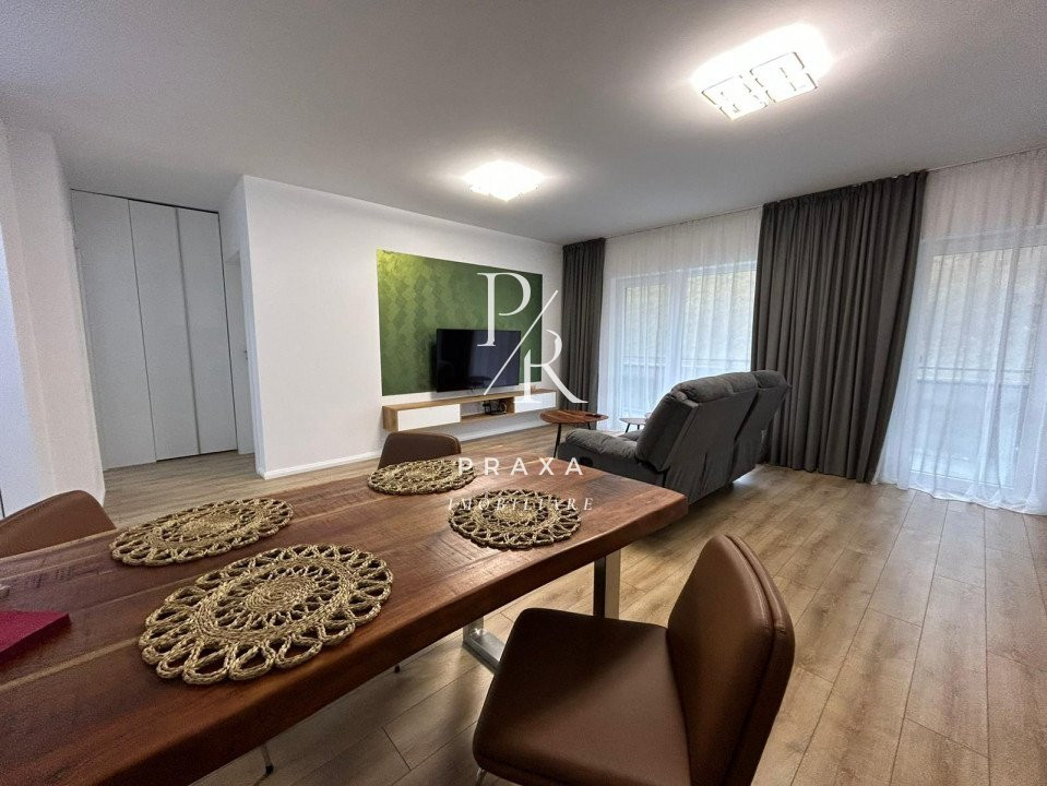 Apartament 2 camere, LUX, garaj, lift, 56 mp, zona Teilor!