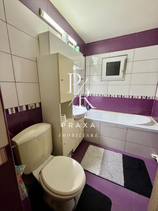 Apartament 4 camere , 64 mp+boxa , mobilat +garaj , zona Floresti!