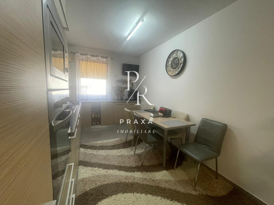 Apartamente de vanzare 3 camere si parcare!