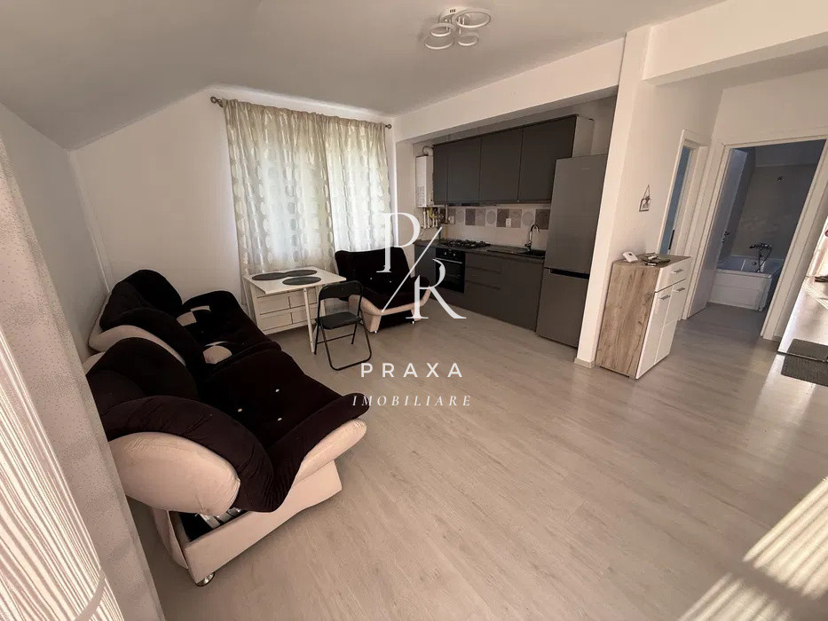 Apartament de 3 camere, 51 mp , parcare la cerere, zona strazii Tineretului 