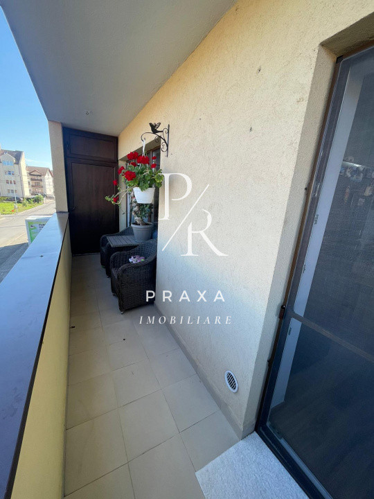 Apartament de vanzare 2 camere decomandat zona Florilor!