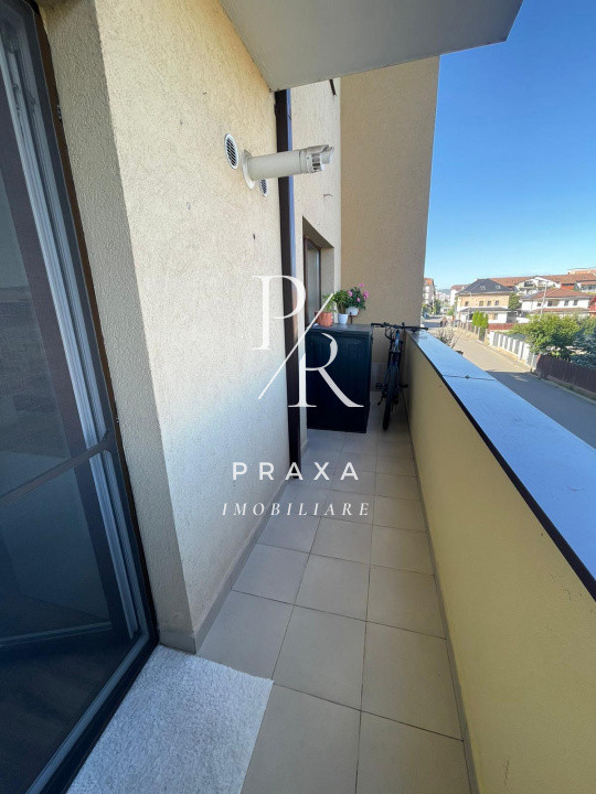 Apartament de vanzare 2 camere decomandat zona Florilor!