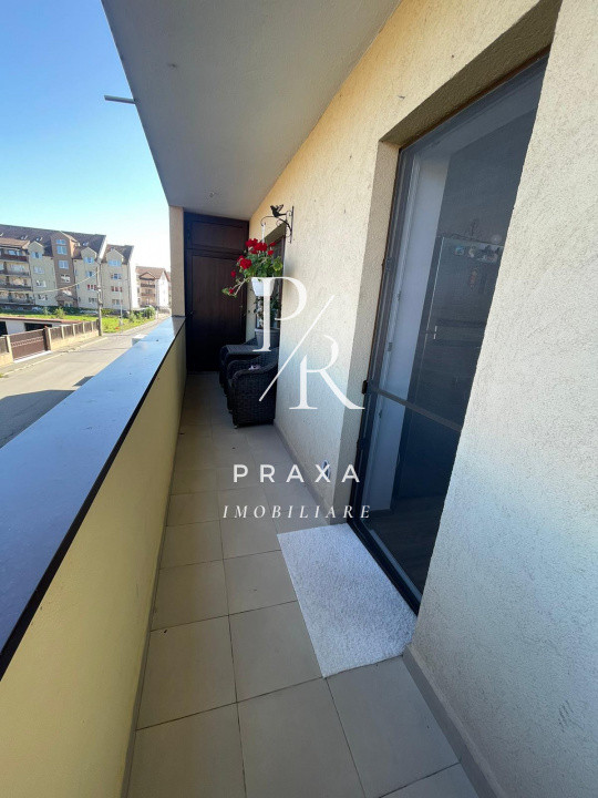 Apartament de vanzare 2 camere decomandat zona Florilor!