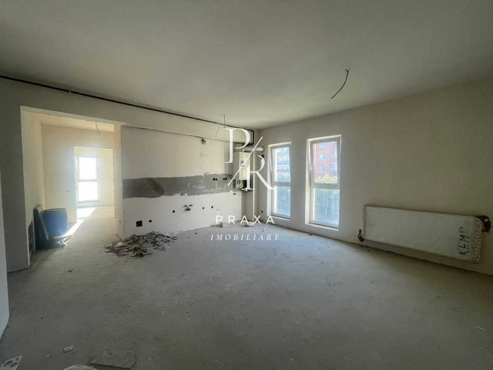 Apartament de vanzare 3 camere semifinisat Eroilor!