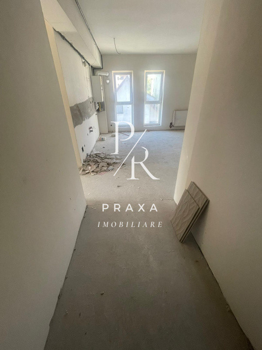 Apartament de vanzare 3 camere semifinisat Eroilor!