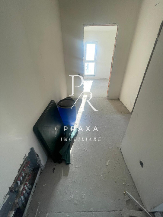 Apartament de vanzare 3 camere semifinisat Eroilor!