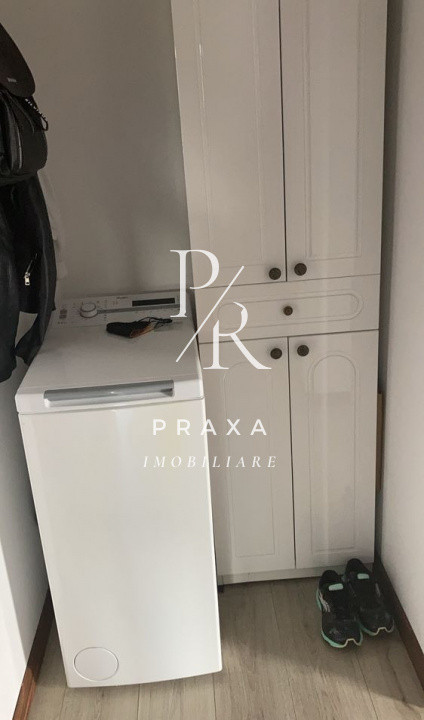 Apartament de vanzare, parcare, 3 balcoane, mobilat, str. prof Dumitru Mocanu