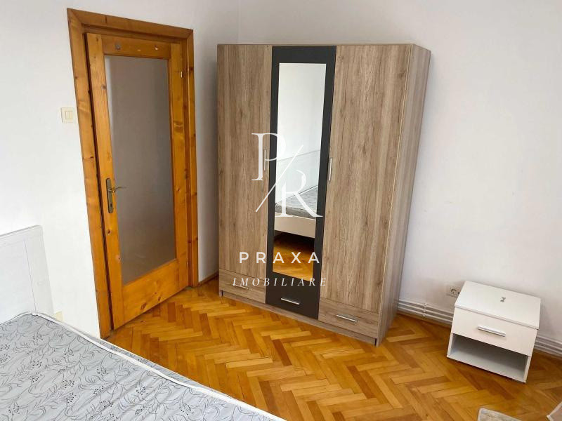 Apartamen 3 dormitoare+living , 98 mp +2 balcoane  , zona Manastur!
