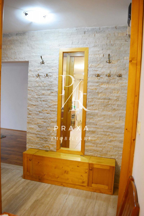 Apartamen 3 dormitoare+living , 98 mp +2 balcoane  , zona Manastur!