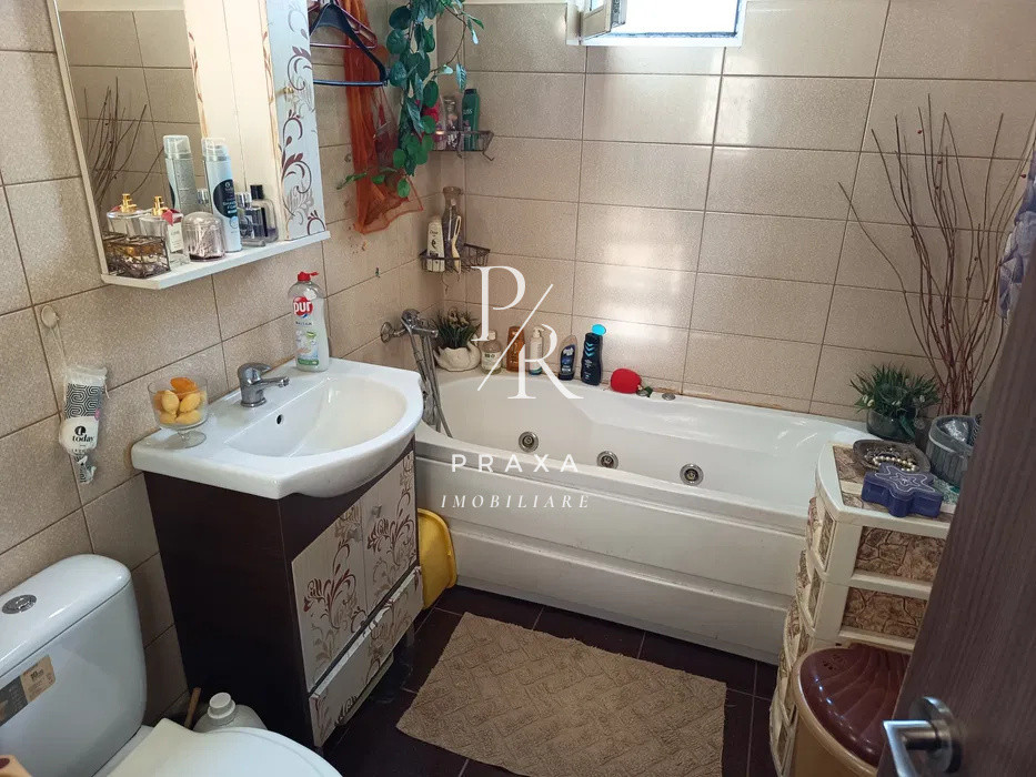 Apartament 2 camere 35 MP ,finisat, balcon, zona Porii