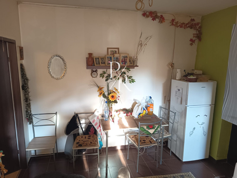 Apartament 2 camere 35 MP ,finisat, balcon, zona Porii