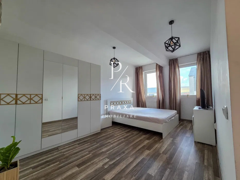 Apartament de vanzare 2 camere zona Terra!