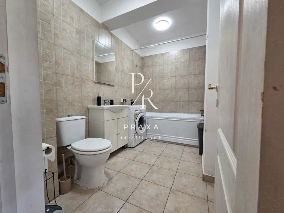 Apartament de vanzare 2 camere zona Terra!