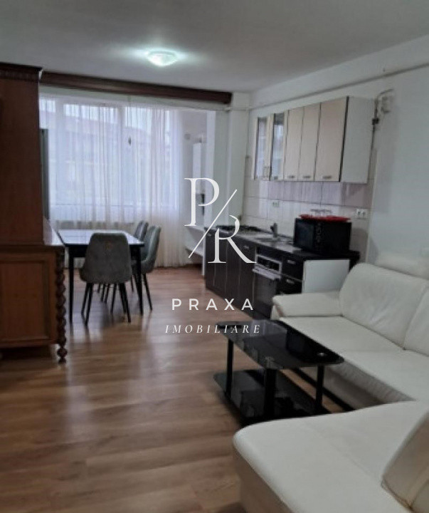 Apartament de inchiriat, 3 camere, parcare, complet mobiliat, strada Florilor!