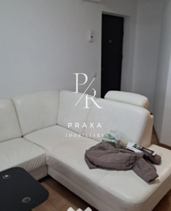 Apartament de inchiriat, 3 camere, parcare, complet mobiliat, strada Florilor!