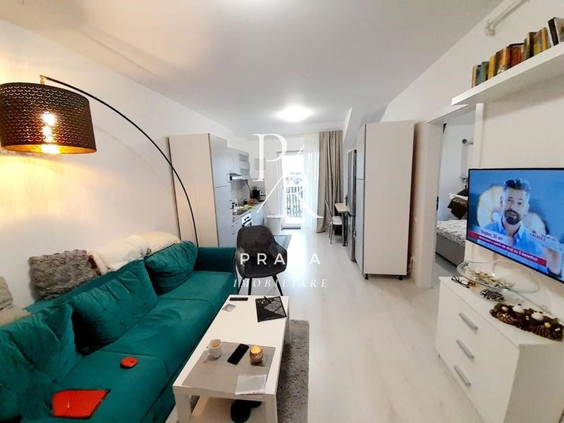 Apartament de inchiriere, 2 camere, mobilat modern, zona strada Eroilor!